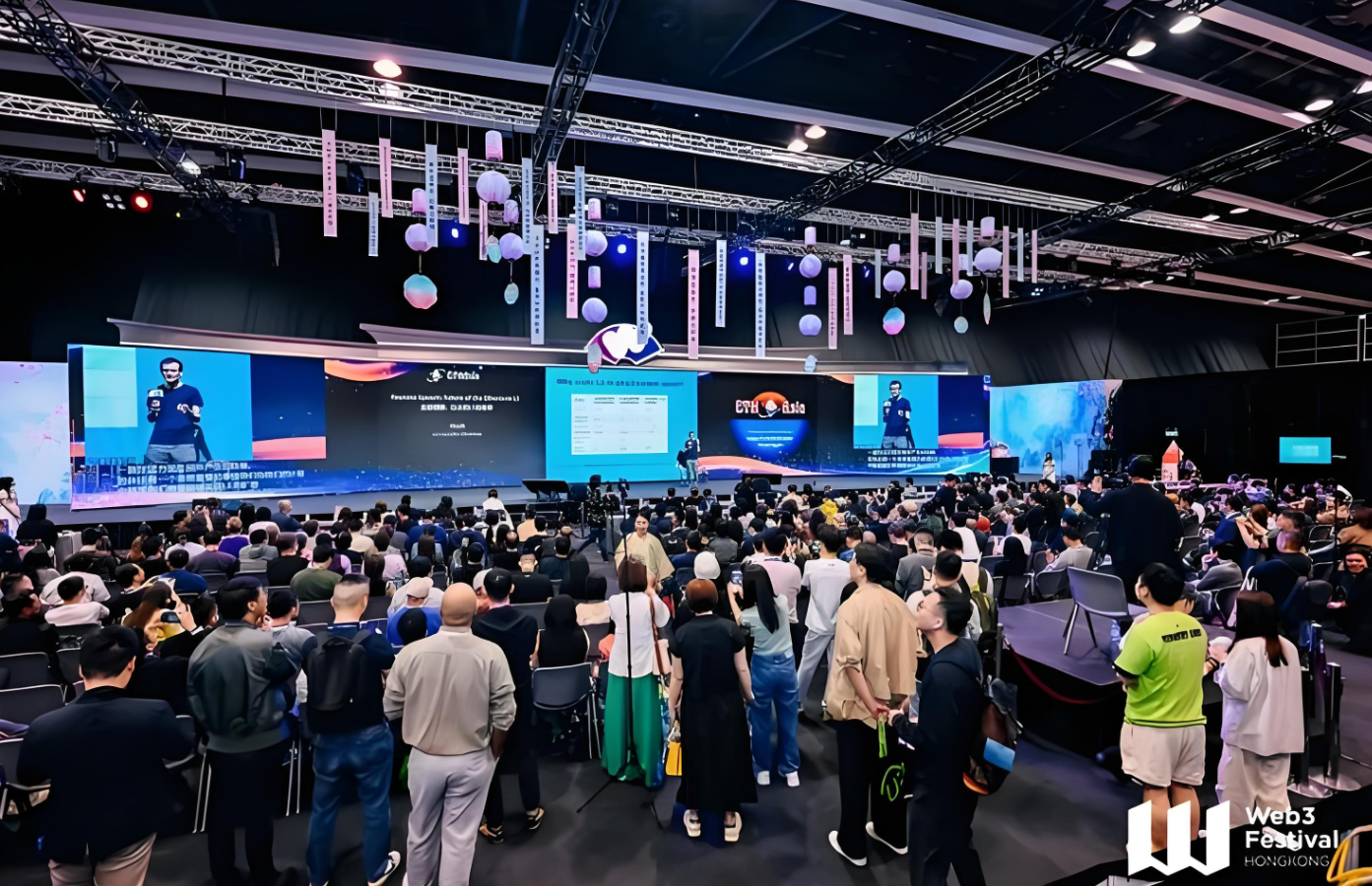 2026香港Web3嘉年华开幕：Vitalik与华尔街巨头同台，三大议题引爆加密圈